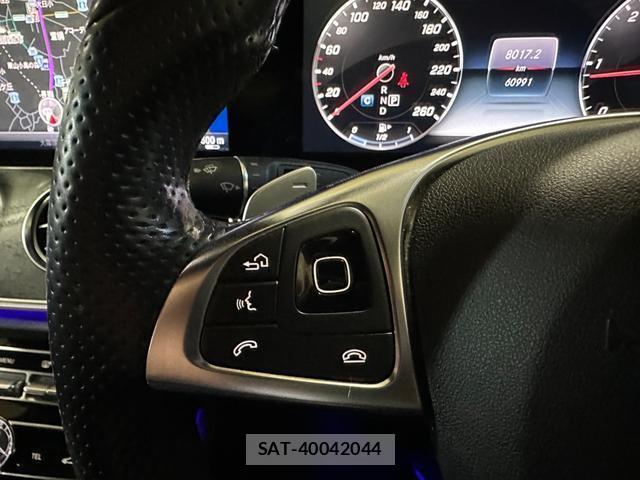 Mercedes Benz E-CLASS 2017-05 8010004-12
