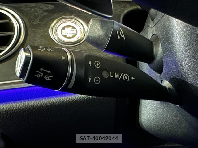 Mercedes Benz E-CLASS 2017-05 8010004-14