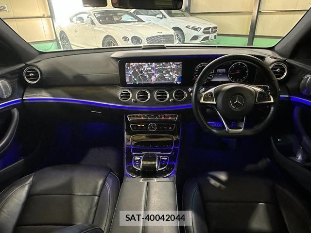 Mercedes Benz E-CLASS 2017-05 8010004-2