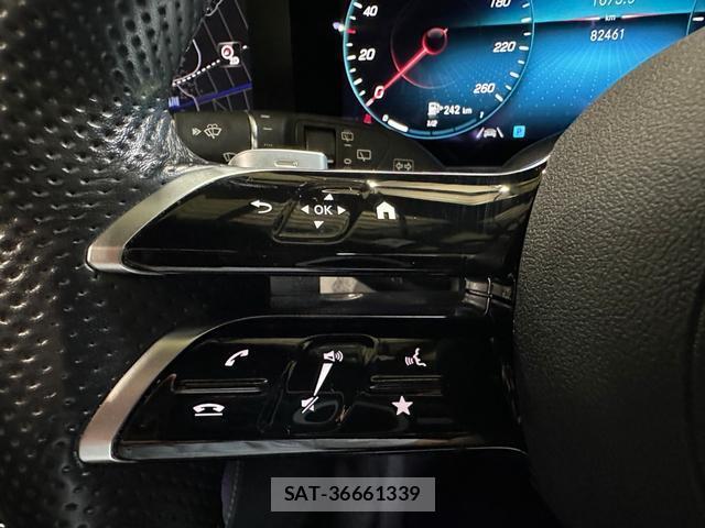 Mercedes Benz E-CLASS 2021-05 8010018-11