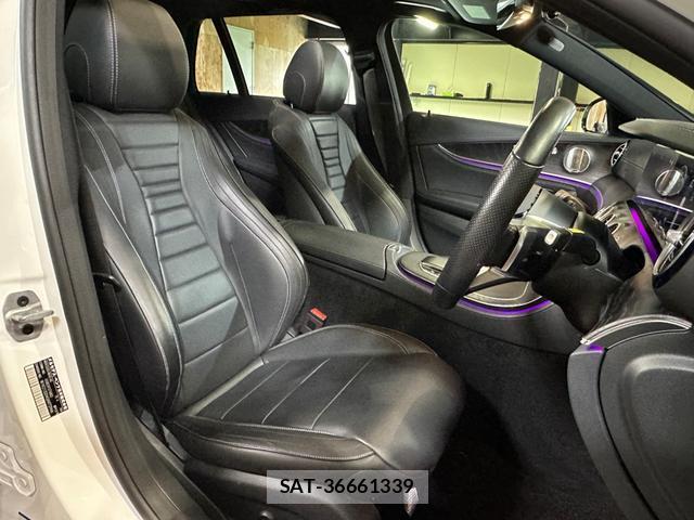 Mercedes Benz E-CLASS 2021-05 8010018-7