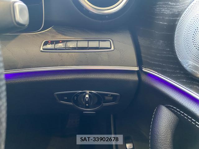 Mercedes Benz E-CLASS 2018-11 8010144-13