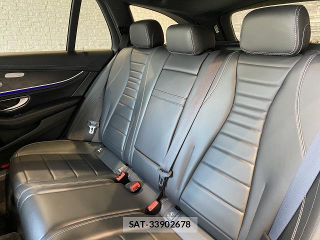 Mercedes Benz E-CLASS 2018-11 8010144-19