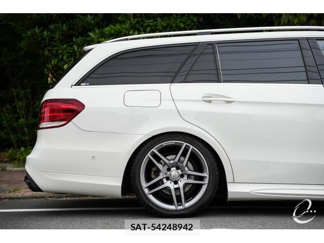 Mercedes Benz E-CLASS 2015-08 8010180-12