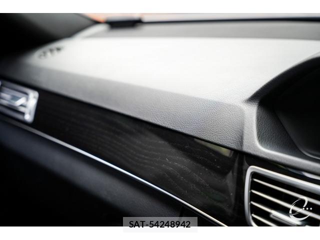 Mercedes Benz E-CLASS 2015-08 8010180-16