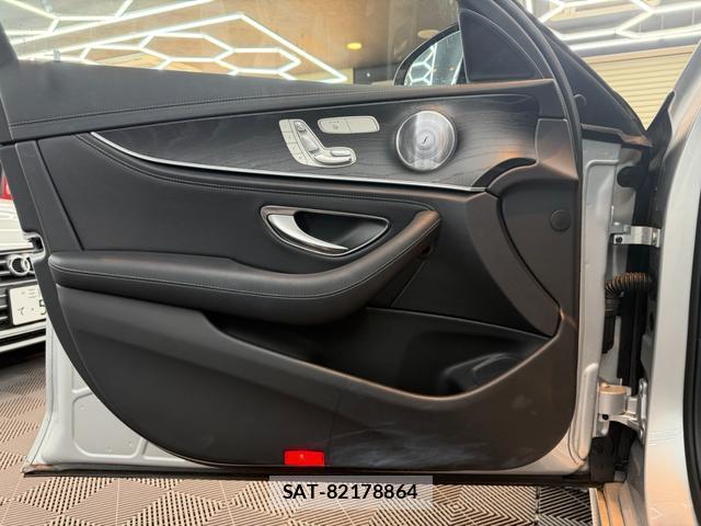 Mercedes Benz E-CLASS 2017-06 8010638-10