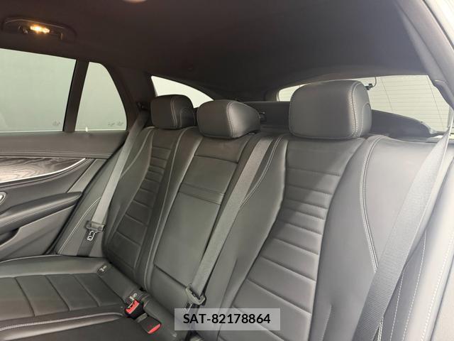 Mercedes Benz E-CLASS 2017-06 8010638-15