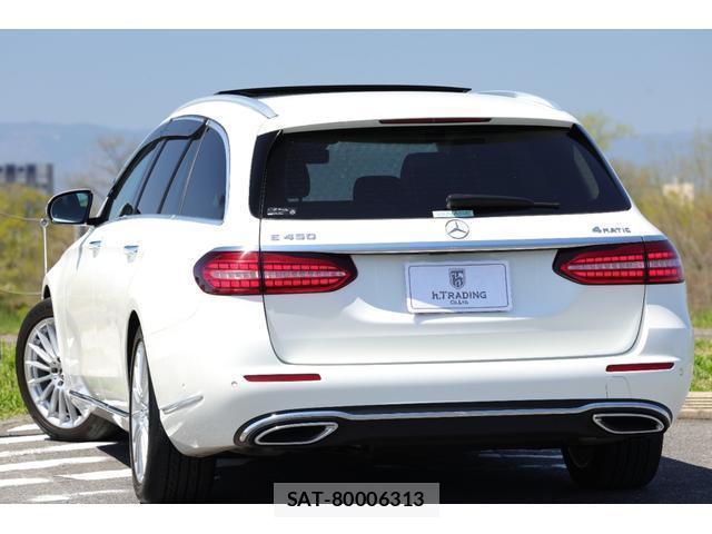 Mercedes Benz E-CLASS 2022-03 8011431-1