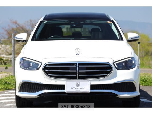 Mercedes Benz E-CLASS 2022-03 8011431-16