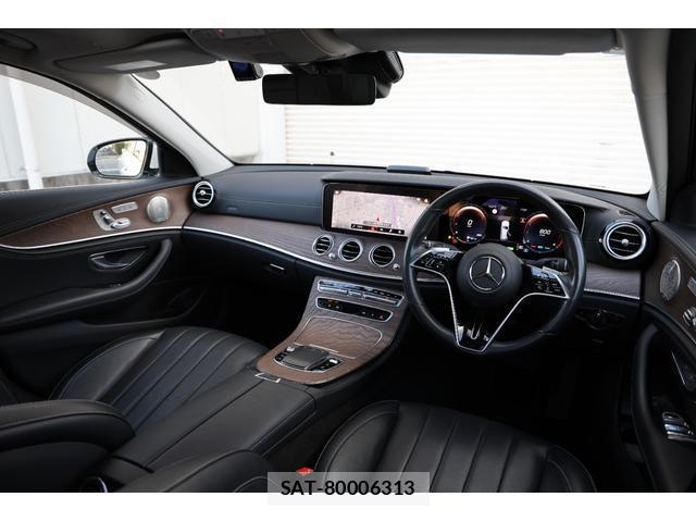 Mercedes Benz E-CLASS 2022-03 8011431-4