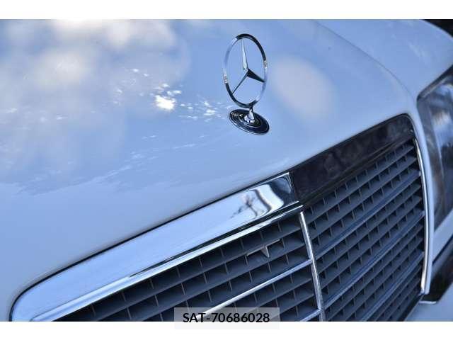 Mercedes Benz E-CLASS 1995-03 8011512-7