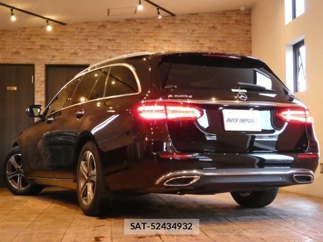 Mercedes Benz E-CLASS 2020-09 8011878-1