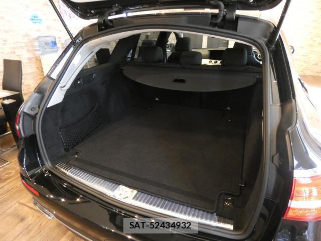 Mercedes Benz E-CLASS 2020-09 8011878-18