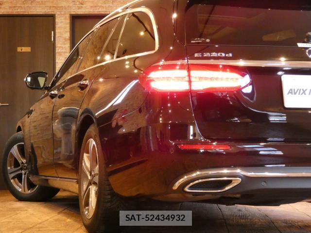 Mercedes Benz E-CLASS 2020-09 8011878-6