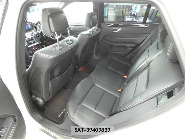 Mercedes Benz E-CLASS 2015-01 8011885-17