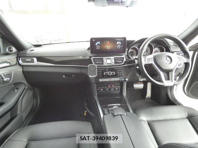 Mercedes Benz E-CLASS 2015-01 8011885-3