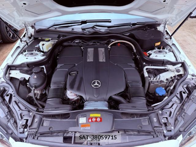 Mercedes Benz E-CLASS 2016-01 8012566-16
