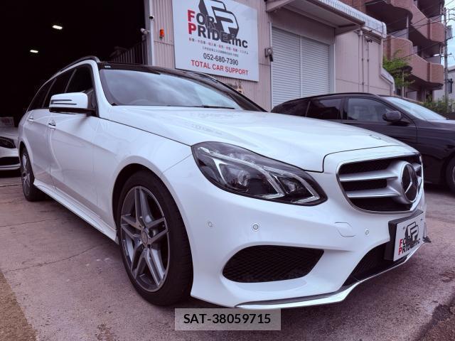 Mercedes Benz E-CLASS 2016-01 8012566-2