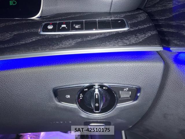 Mercedes Benz E-CLASS 2017-10 8004835-19