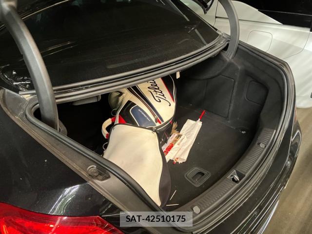 Mercedes Benz E-CLASS 2017-10 8004835-9