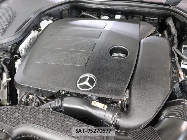 Mercedes Benz E-CLASS 2020-01 8005193-6