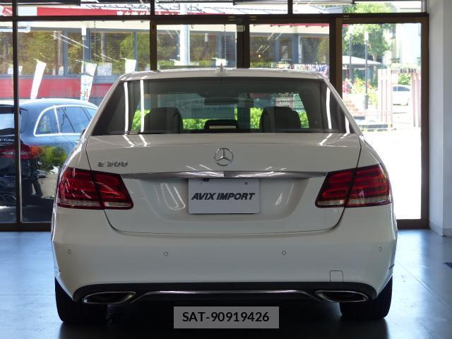 Mercedes Benz E-CLASS 2014-07 8007385-3