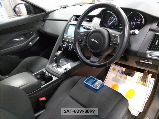 Jaguar E-PACE 2020-04 8010275-2