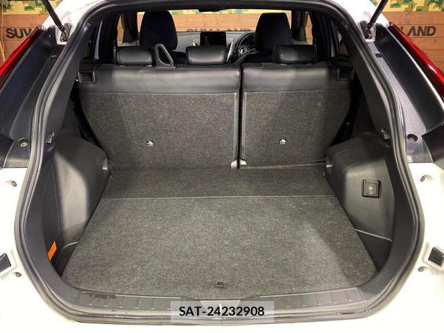 Mitsubishi ECLIPSE CROSS 2021-08 8003880-10