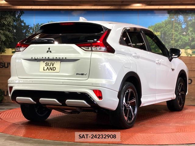 Mitsubishi ECLIPSE CROSS 2021-08 8003880-16