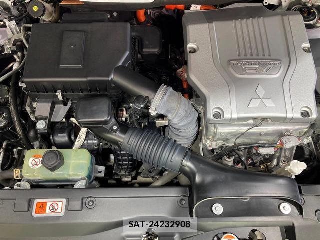 Mitsubishi ECLIPSE CROSS 2021-08 8003880-17