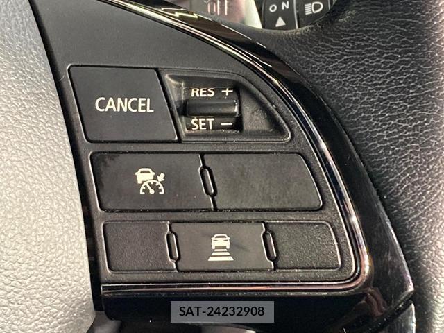 Mitsubishi ECLIPSE CROSS 2021-08 8003880-4