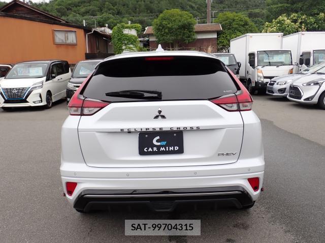 Mitsubishi ECLIPSE CROSS 2022-05 8004010-1
