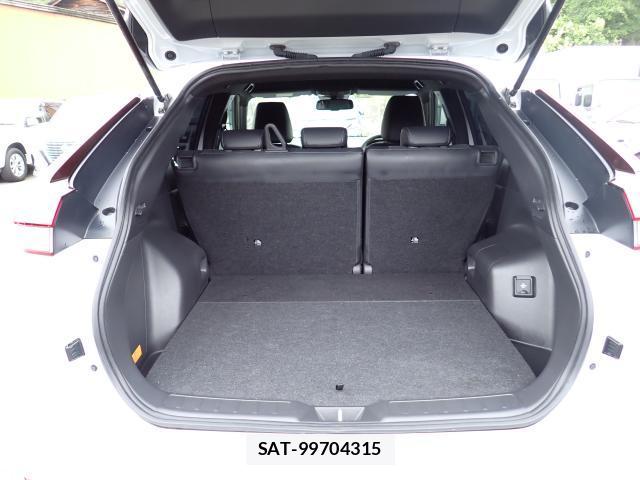 Mitsubishi ECLIPSE CROSS 2022-05 8004010-18