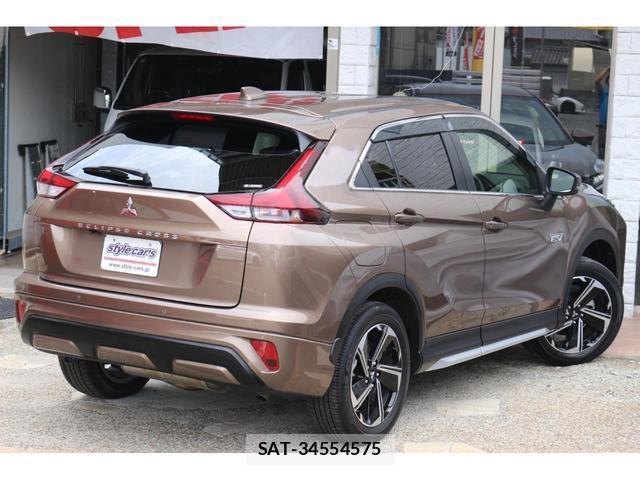 Mitsubishi ECLIPSE CROSS 2022-09 8004471-16