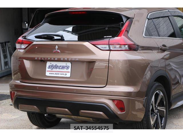 Mitsubishi ECLIPSE CROSS 2022-09 8004471-2