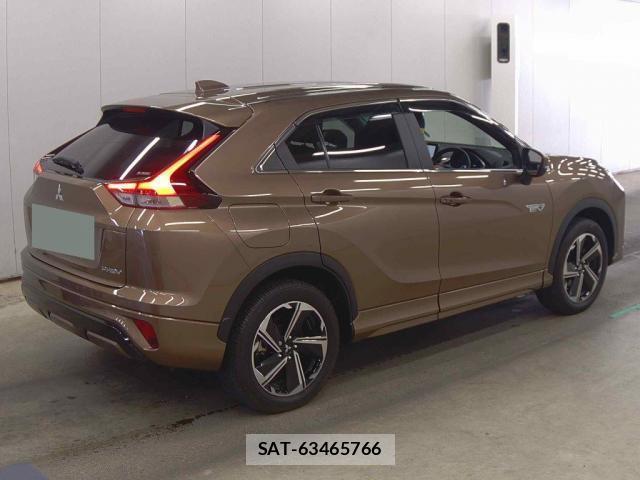 Mitsubishi ECLIPSE CROSS 2023-02 8009151-3