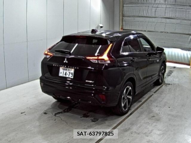 Mitsubishi ECLIPSE CROSS 2021-05 8010193-1