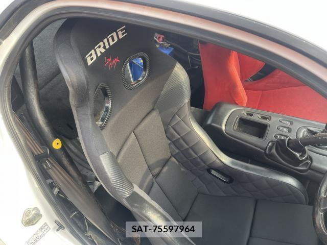 Mazda RX-7 1992-01 8006901-7