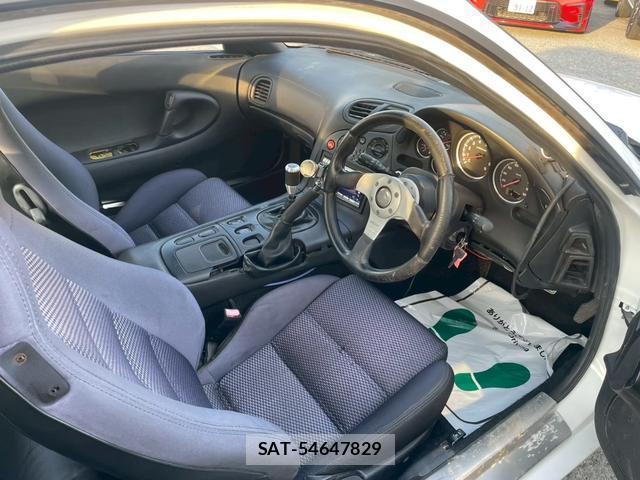 Mazda RX-7 1992-03 8006903-16