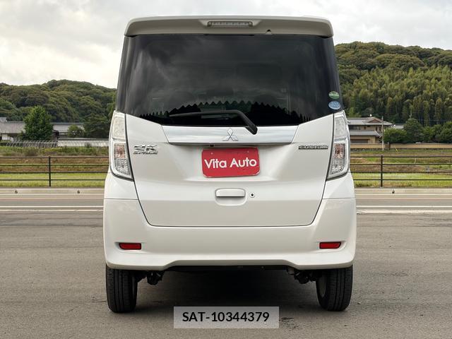 Mitsubishi EK SPACE 2017-09 8004353-10