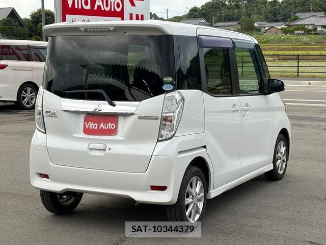 Mitsubishi EK SPACE 2017-09 8004353-13