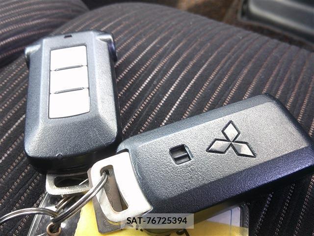 Mitsubishi EK SPACE 2015-02 8006655-18