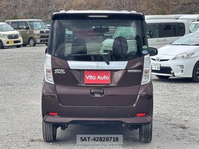 Mitsubishi EK SPACE 2015-03 8008381-4