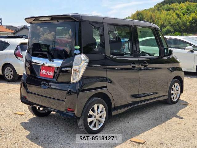 Mitsubishi EK SPACE 2017-03 8008386-12