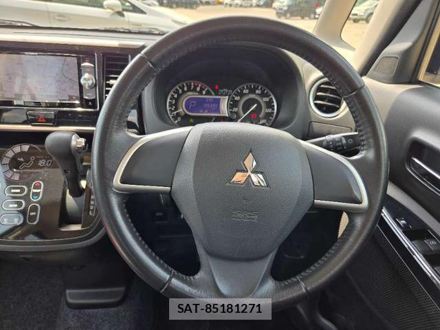 Mitsubishi EK SPACE 2017-03 8008386-8
