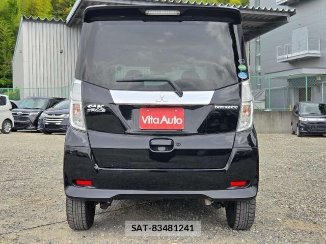 Mitsubishi EK SPACE 2017-06 8008392-4