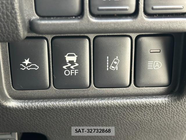 Mitsubishi EK SPACE 2018-06 8011848-8