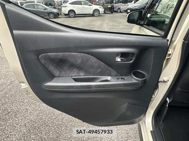 Mitsubishi EK X 2022-12 8006827-12