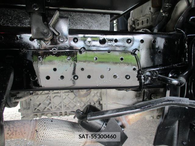 Isuzu ELF TRUCK 2019-07 8005273-4