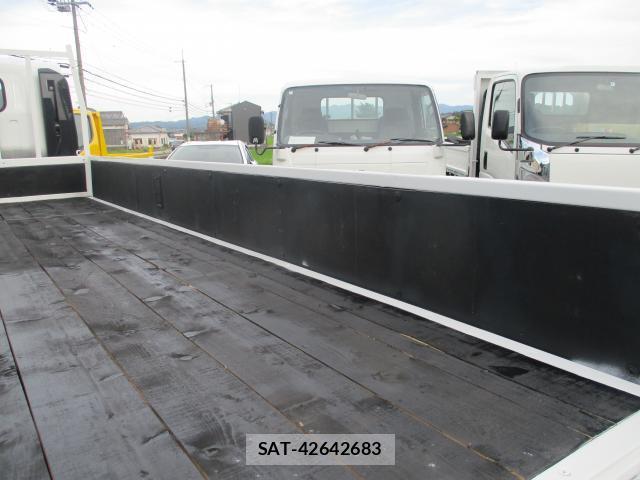 Isuzu ELF TRUCK 2010-08 8005274-16